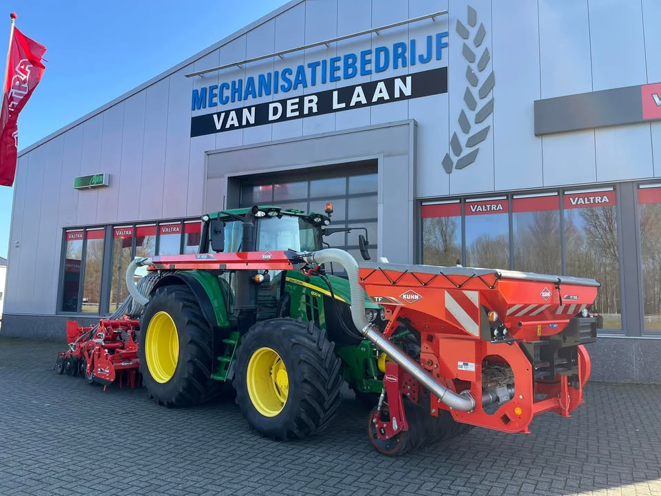  Recent afgeleverd deze complete KUHN