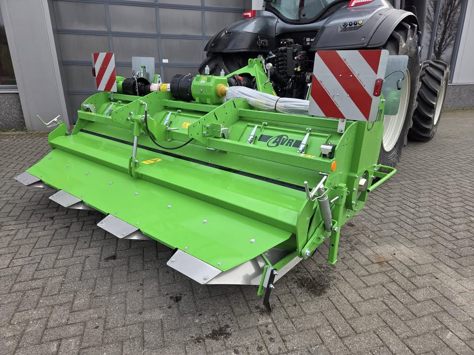  Recent diverse AVR rijen en volveld