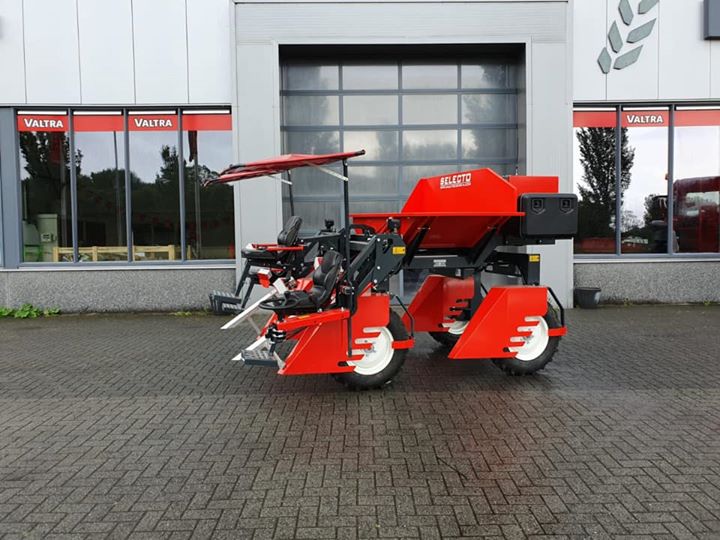  Een nieuwe Selecto selectiewagen