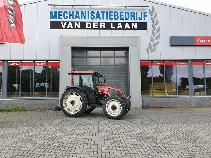  Deze nette occasion Valtra A-95