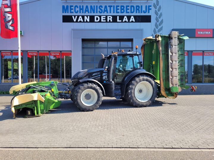  Recent afgeleverdZeer jonge Krone