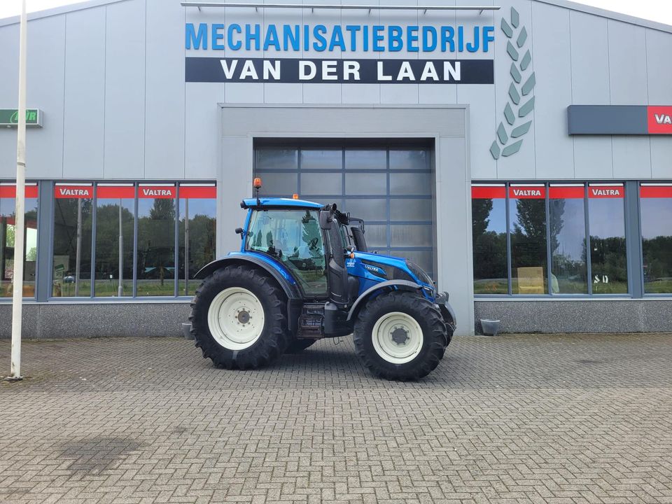  Afgelopen week een mooie Valtra