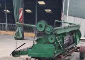 John Deere Maaibord met opraper