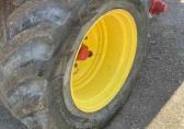 BKT VF 600/60R30
